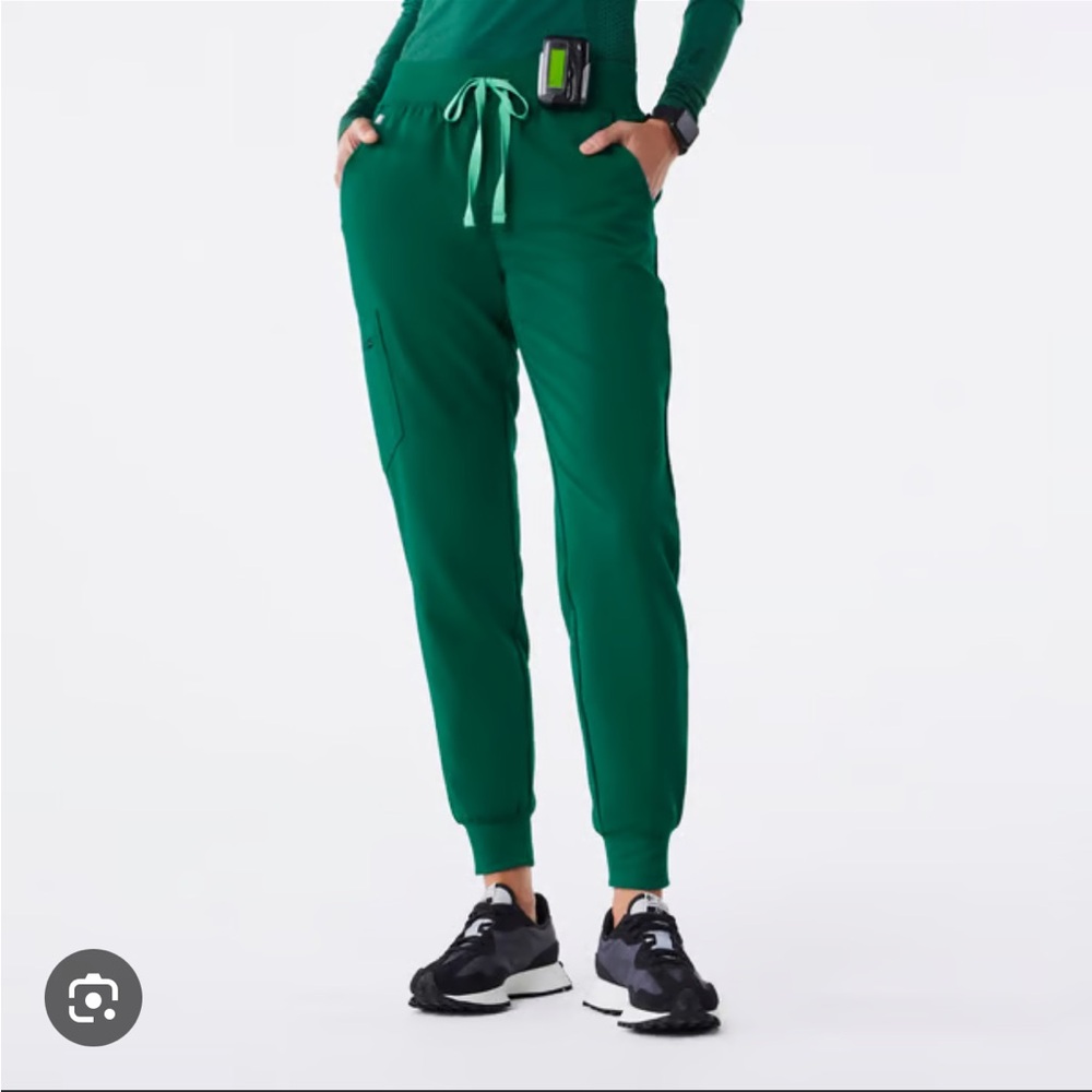 Figs Hunter Green Jogger Scrub Pants